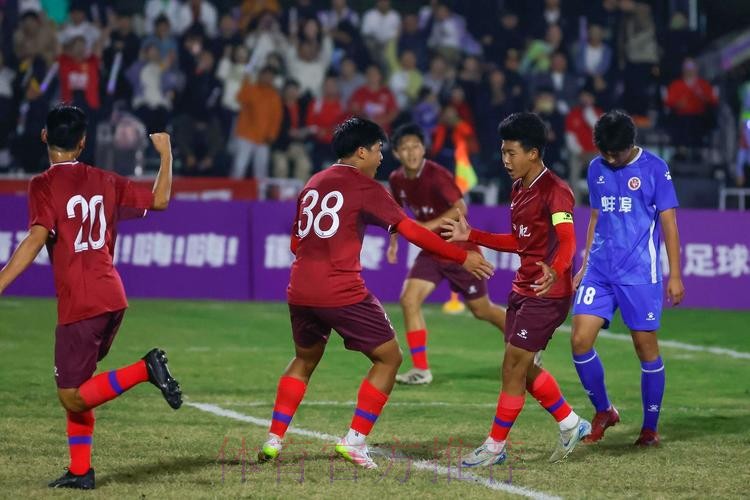 项春林：校足结合地区联赛 安徽足球在路上