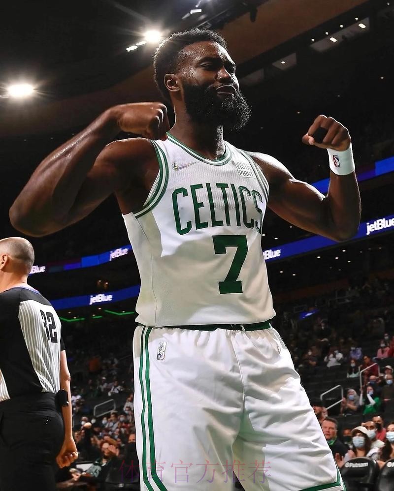 杰伦-布朗生涯第5次入选全明星,也是生涯第1次全明星首发 杰伦-布朗生涯第5次入选全明星,也是生涯第1次全明星首发